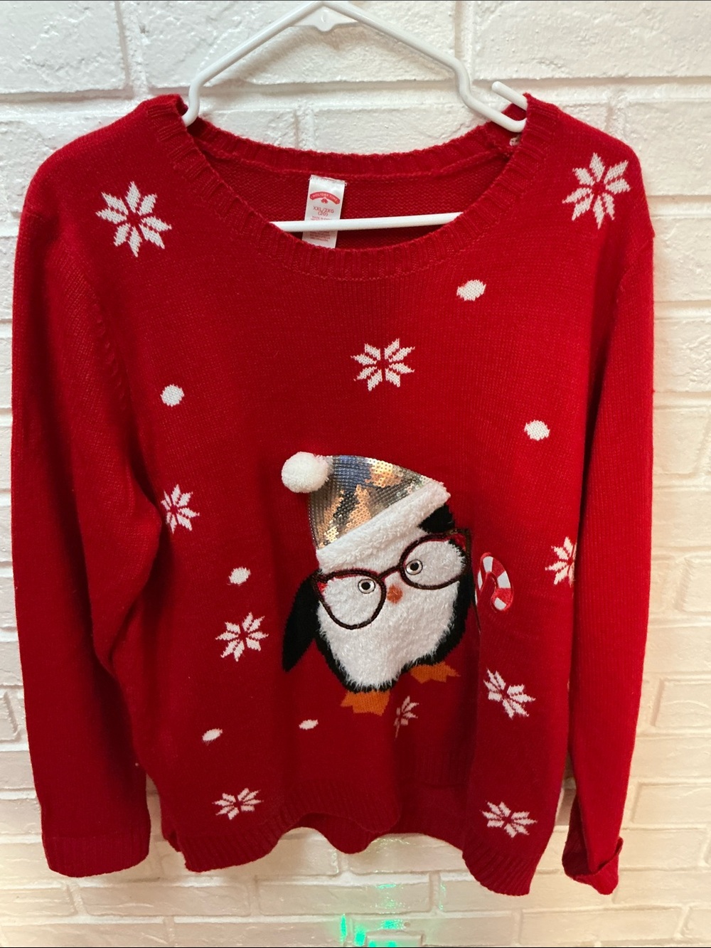Holiday Time “Ugly” Christmas Sweater Penguin w/Sequined Hat  Womens XXL/2XL